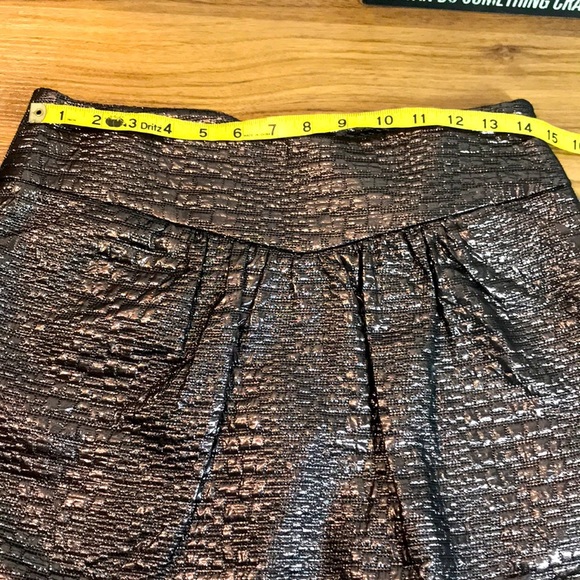 β¨Tibiβ¨ EUC Bronze Brown Metallic Jacquard Mini Skirt Size 4 Small Office Chic - Picture 14 of 14